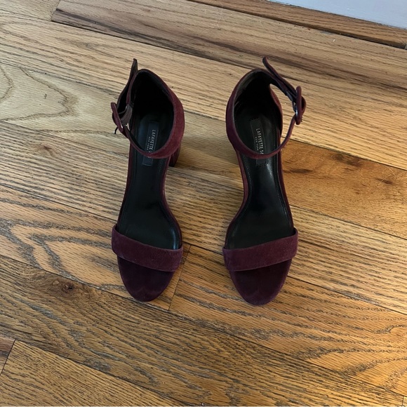 Lafayette 148 cabernet suede block heel sandals, size 6.5 - Picture 2 of 5